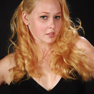 Blonde-Headshot